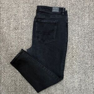 Women’s Black Jeans